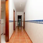 A Big Beautiful House Near Santa Cruz * A dos Cunhados
