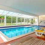 Apartment A Big Beautiful House Near Santa Cruz A dos Cunhados