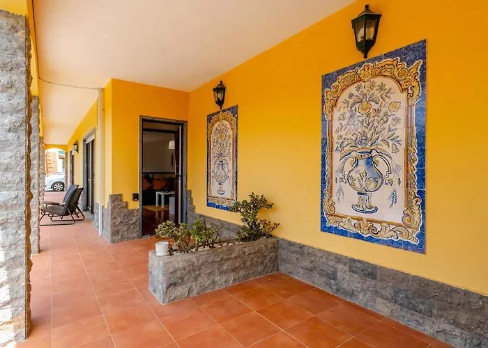 Appartement A Big Beautiful House Near Santa Cruz A dos Cunhados